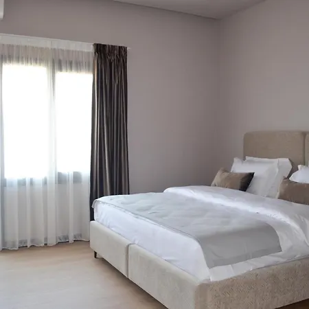 Hotel N'peze Ljaknasi